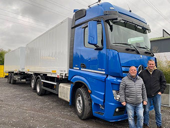 Fahrschultrucks.de - Ihr starker Partner für Miete - Leasing - Kauf von Fahrschulnutzfahrzeugen.