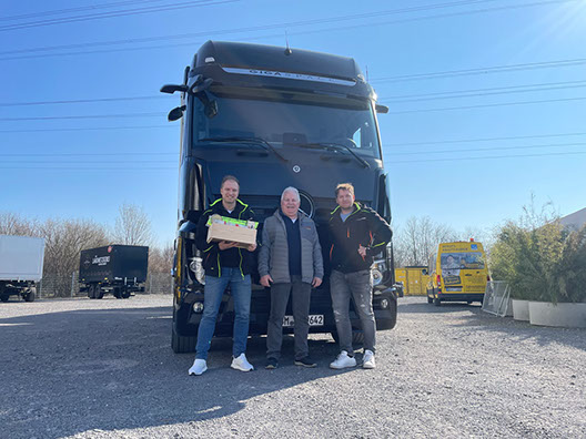 Fahrschultrucks.de - Ihr starker Partner für Miete - Leasing - Kauf von Fahrschulnutzfahrzeugen.